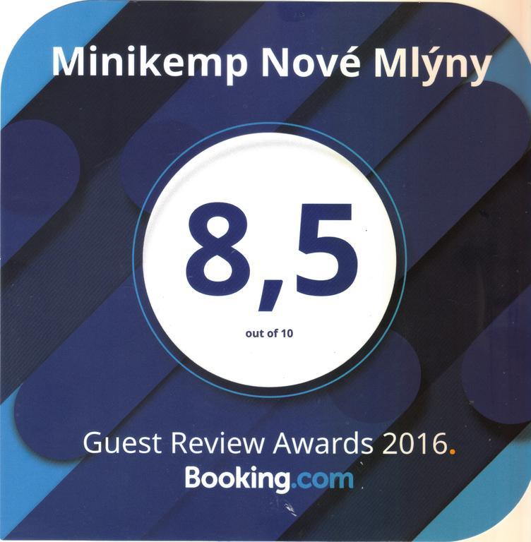 U Novomlynske Nadrze Hotell Nove Mlyny Exteriör bild