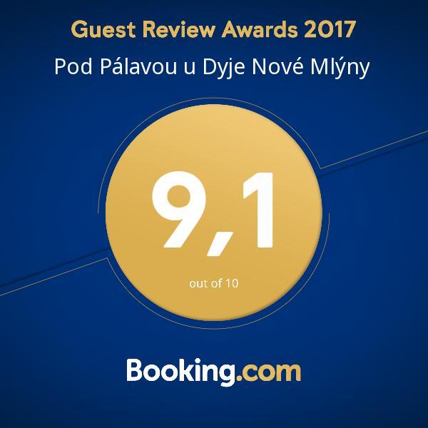 U Novomlynske Nadrze Hotell Nove Mlyny Exteriör bild